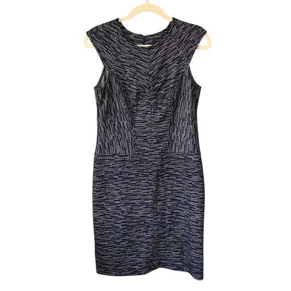 Ann Taylor Dresses & Skirts - Ann Taylor Sheath Dress Career Work Wear Sleeveless Navy Blue White Size 6